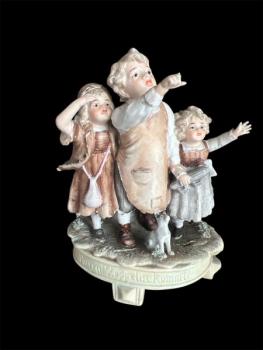 Group of Sculptures - bisque, porcelain - 1900 Group of Sculptures - bisque, porcelain - 1900